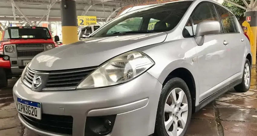Nissan TIIDA 1.8 SL 16V GASOLINA 4P AUTOMÁTICO