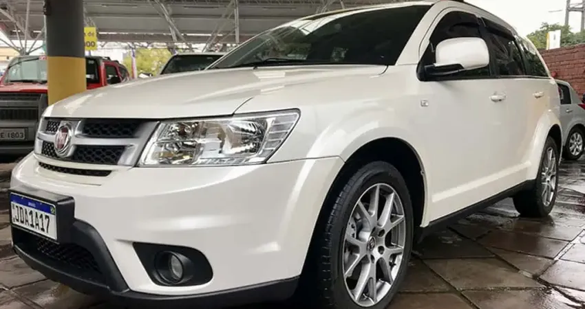 Fiat FREEMONT 2.4 PRECISION 16V GASOLINA 4P AUTOMÁTICO