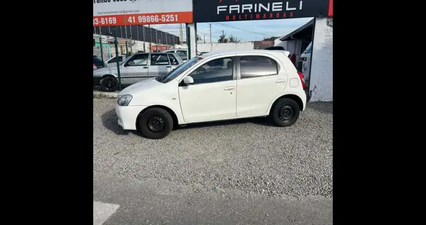 TOYOTA ETIOS HB XS 15 2016