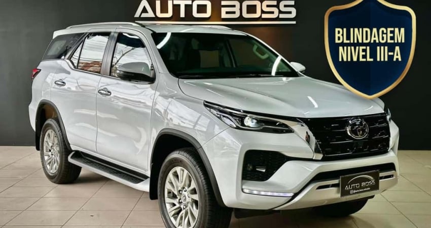 TOYOTA HILUX SW4 2.8 SRX DIAMOND 4X4 TURBO