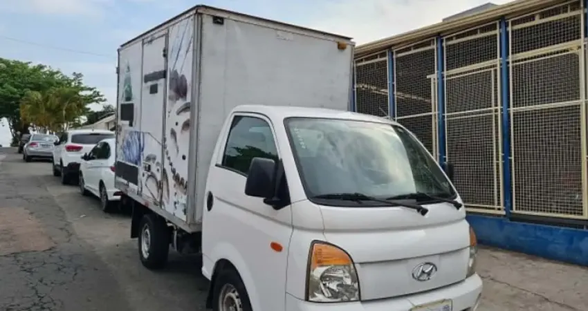 Hyundai HR 2.5 TCI HD LONGO COM CAÇAMBA 4X2 8V 97CV TURBO INTERCOOLER DIESEL 2P MANUAL