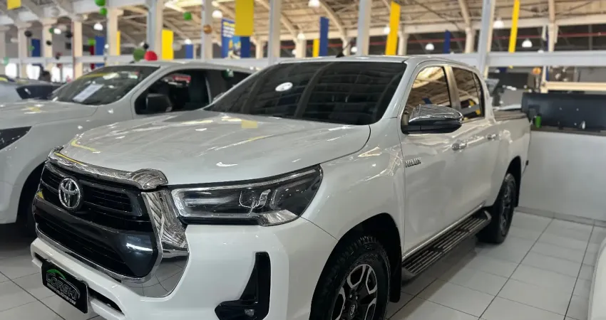 TOYOTA HILUX 2.7 SRV 4X2 CD FLEX 172CV 6M AUTOMÁTICO - 2018