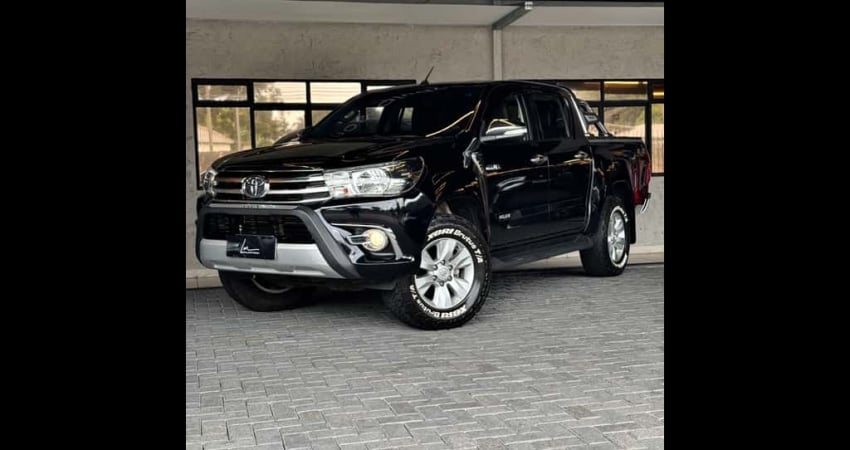 TOYOTA HILUX CD SRV 4x4 2.8 TDI Diesel Aut.
