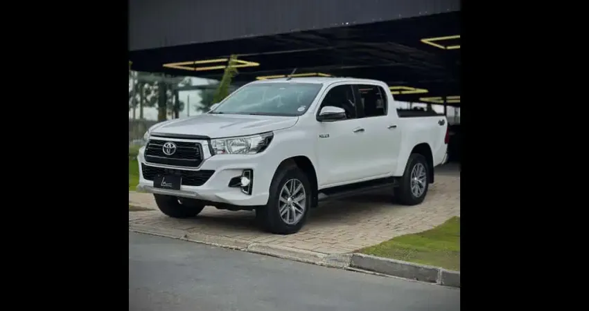 TOYOTA HILUX CD SRV 4x4 2.8 TDI Diesel Aut.