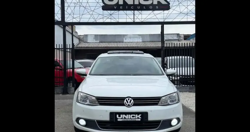 VOLKSWAGEN JETTA 2.0T 2014