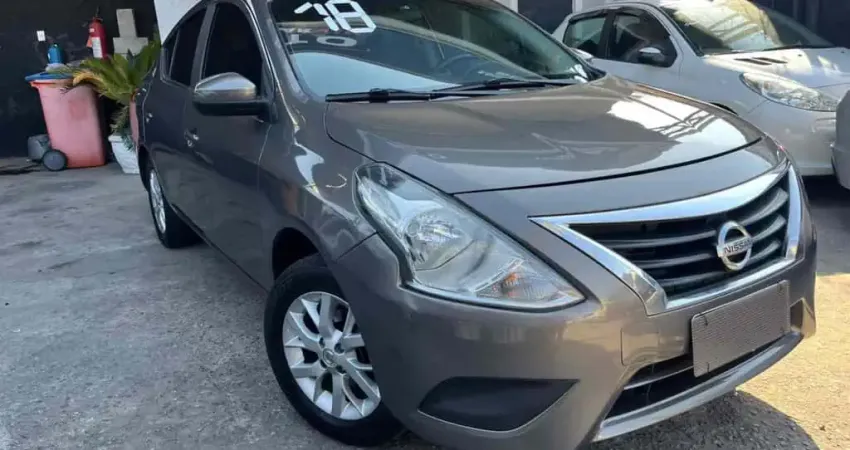 Nissan Versa 2018 1.6 16v flexstart sv 4p xtronic