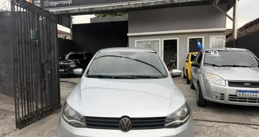 Volkswagen Voyage 2013 1.0 mi 8v flex 4p manual