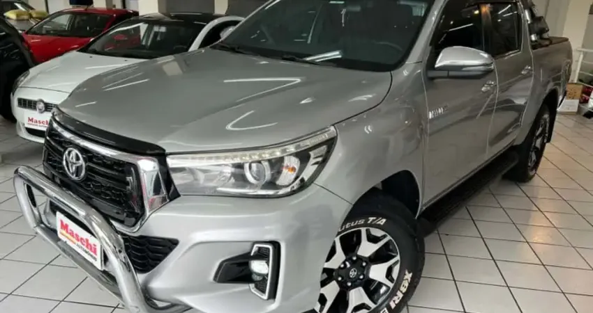 Toyota HILUX 2.8 SRX 4X4 CD 16V DIESEL 4P AUTOMÁTICO
