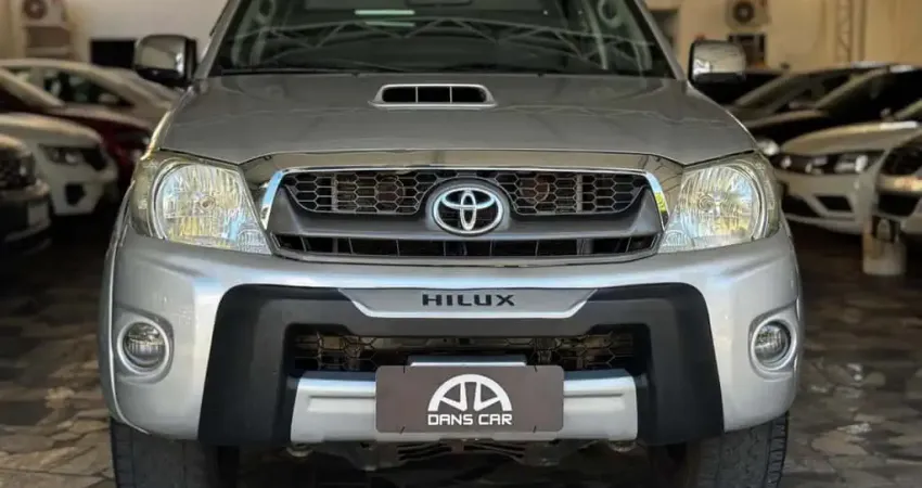TOYOTA HILUX CD 4X4 SR 2010
