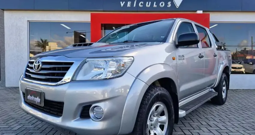 TOYOTA HILUX CD4X4 STD 2015