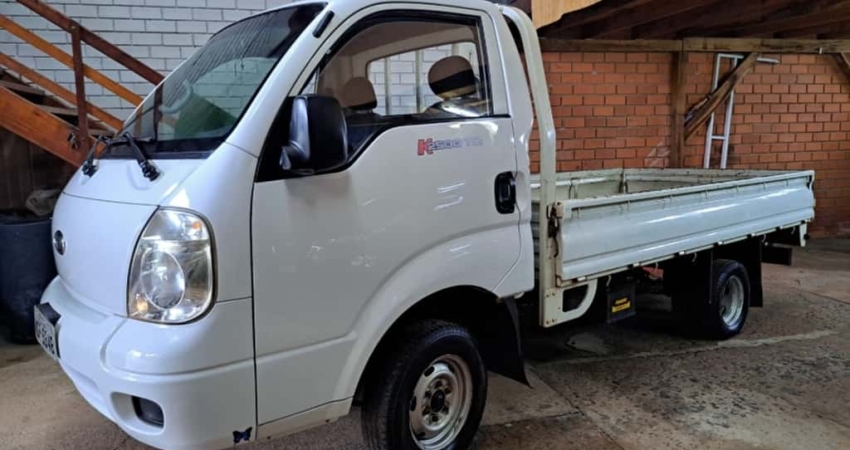 KIA BONGO 2.5 K-2500 4X2 CS TURBO DIESEL 2P MANUAL