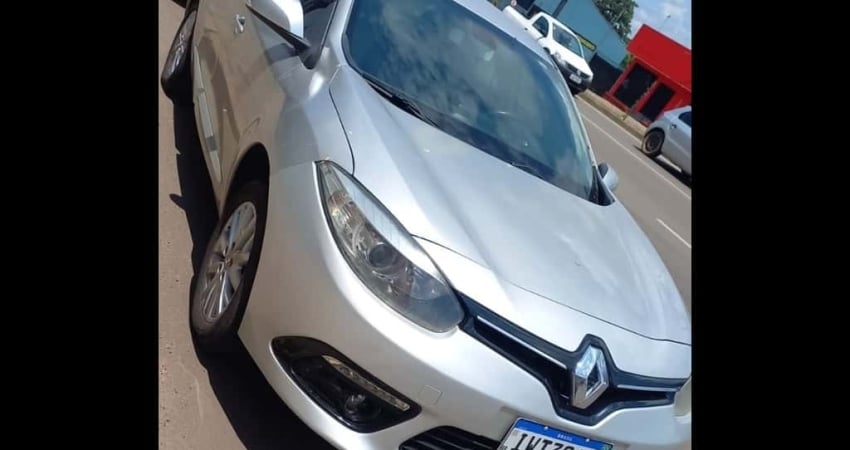 Renault FLUENCE 2.0 DYNAMIQUE 16V FLEX 4P AUTOMÁTICO