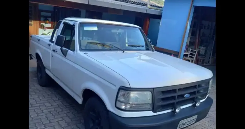 Ford F-1000 2.5 XLT 4X2 CS 8V TURBO DIESEL 2P MANUAL