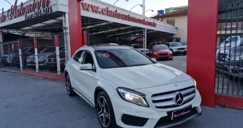 Mercedes-Benz GLA 250 2.0 16V TURBO GASOLINA SPORT 4P AUTOMÁTICO