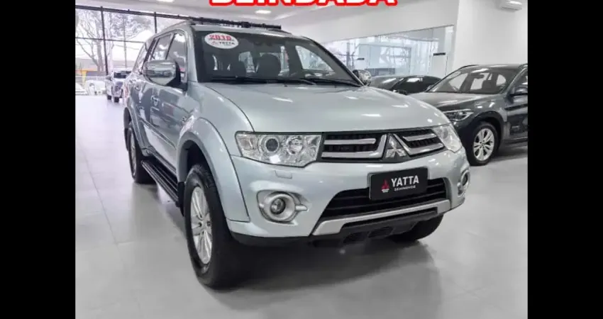Mitsubishi PAJERO DAKAR 3.2 HPE 4X4 7 LUGARES 16V TURBO INTERCOOLER DIESEL 4P AUTOMÁTICO