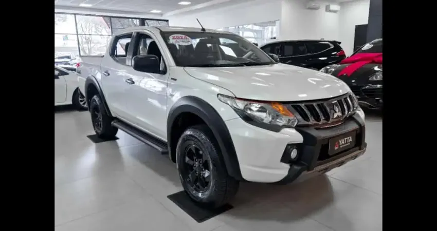 Mitsubishi L200 TRITON 2.4 16V TURBO DIESEL OUTDOOR GLS CD 4X4 AUTOMÁTICO