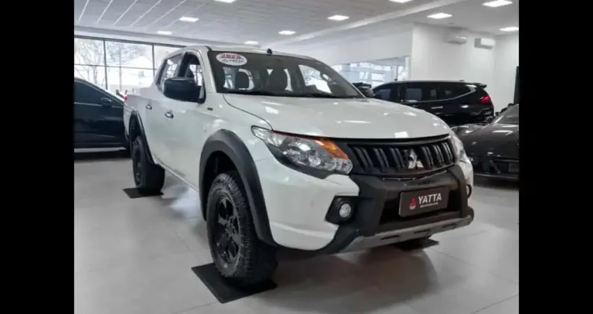 Mitsubishi L200 TRITON 2.4 16V TURBO DIESEL OUTDOOR GLX CD 4X4 MANUAL