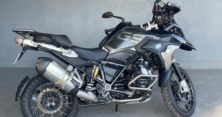 BMW R GS Premium Triple Black 719