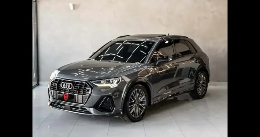 AUDI Q3 Perf. Black 2.0 TFSI Tiptr. Quattro