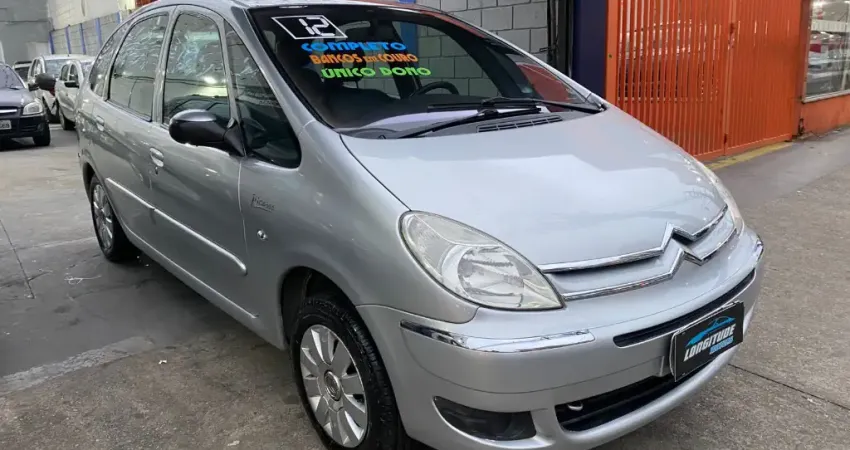 Citröen Xsara Picasso 1.6 flex  GLX completo bancos em couro 