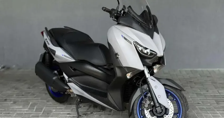 YAMAHA XMAX 2022