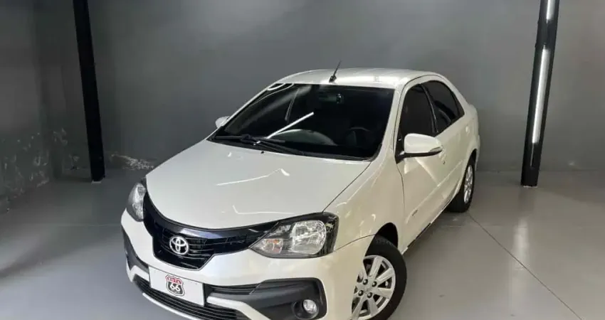Toyota Etios 2020 1.5 x plus sedan 16v flex 4p automático