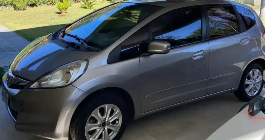 Honda Fit 1.4 LX 16V FLEX 4P MANUAL  2012/2013 - Cinza - 2012/2013
