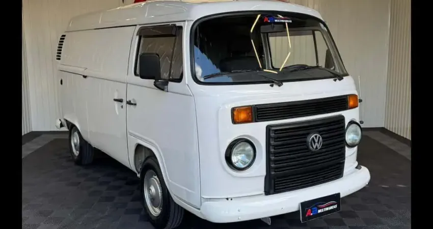 VOLKSWAGEN KOMBI FURGAO 2011
