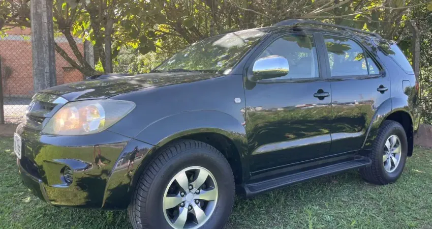 TOYOTA HILUX 3.0 4X4 