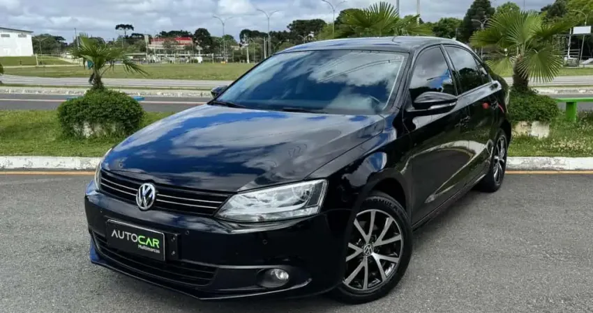 VOLKSWAGEN JETTA 2.0 CONFORTLINE 2011