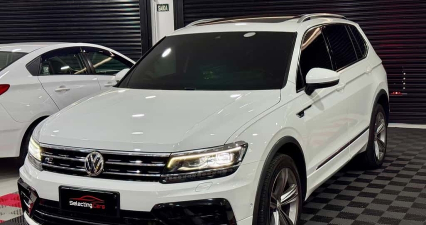 OPORTUNIDADE- TIGUAN ALLSPACE  R-LINE TETO SOLAR + 7 LUGARES