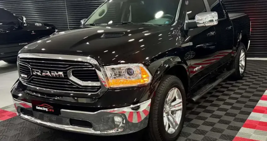RAM CLASSIC LARAMIE MOTOR HEMI 5.7 V8 400CV