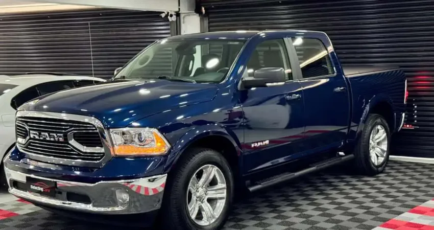 RAM CLASSIC LARAMIE 2023 — V8 HEMI 400cv