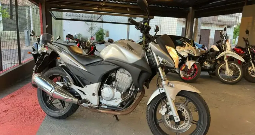Honda Cb 300f twister cbs 2010