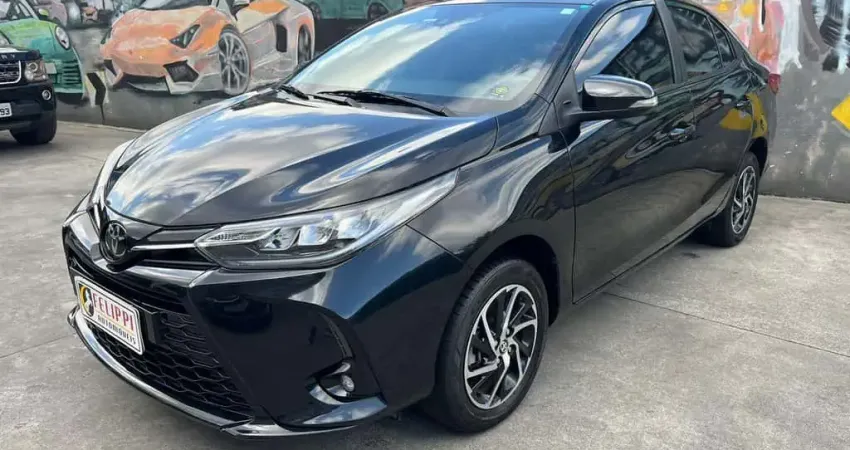Toyota Yaris XLS Sedan 1.5 Flex 16V 4p Aut.  - Preta - 2022/2023