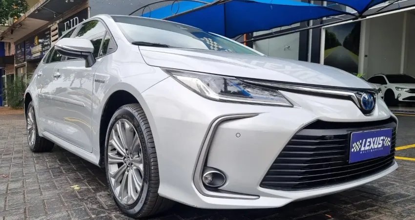 Toyota Corolla Altis Hybrid 2022