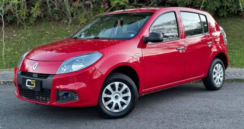 RENAULT SANDERO 1.0 AUTHENTIQUE 16V FLEX 4P MANUAL  2014