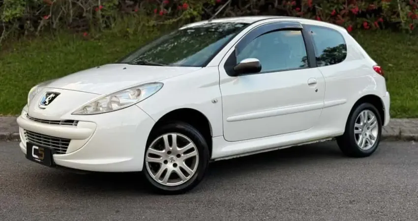 PEUGEOT 207HB XR 2013