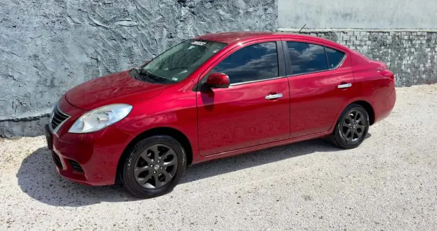 NISSAN VERSA 1.6 SV FLEX MEC 2013