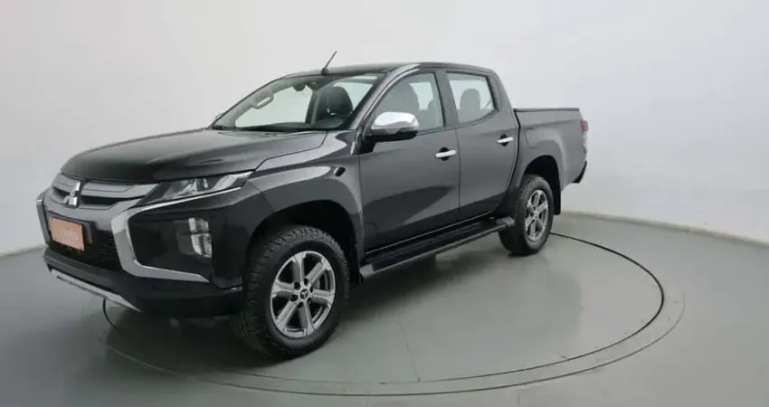 Mitsubishi L200 triton 2022 2.4 16v turbo diesel sport hpe cd 4p 4x4 automático