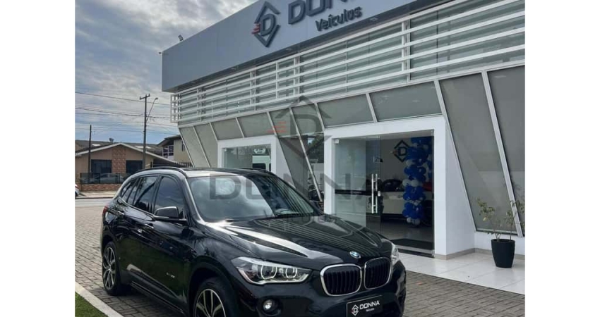 BMW X1 X25I ACTIVEFLEX - Preta - 2017/2018