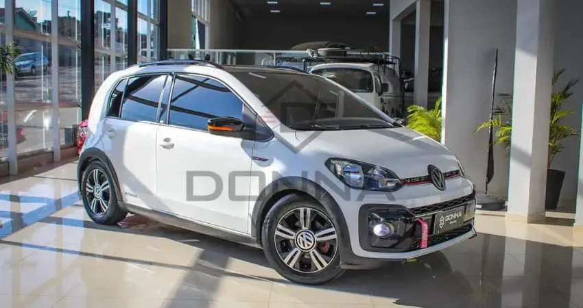 Volkswagen Up Xtreme 1.0 TSI Total Flex 12V 5p  - Branca - 2019/2020