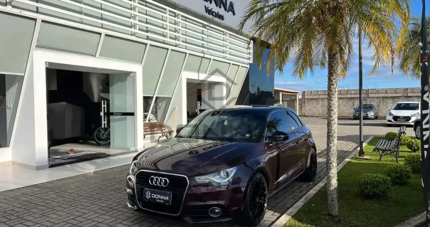 Audi A1 Audi a1 - Vermelha - 2011/2011