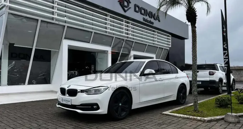 BMW 320i ACTIVE Flex - Branca - 2016/2017