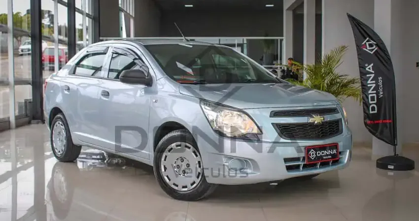 Chevrolet Cobalt LS 1.4 8V FlexPower 4p  - Prata - 2011/2012
