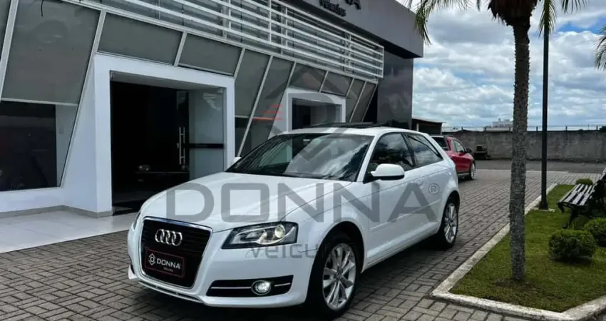 Audi A3 2.0 TFSI Sport S-Tronic - Branca - 2011/2012