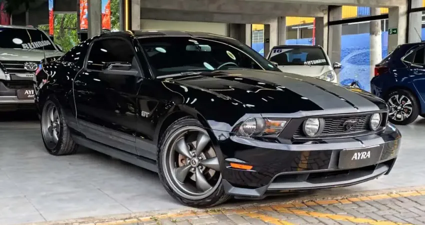 Ford Mustang 2010 4.6 gt premium coupé v8 24v gasolina 2p manual