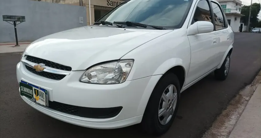 Chevrolet Classic 1.0 LS 2016 Mec. Completo Periciado  Baixa KM