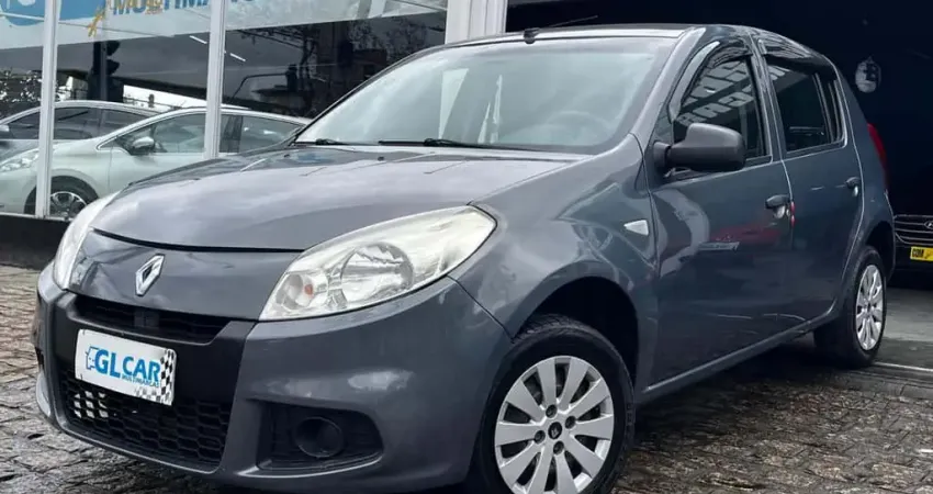 Renault Sandero Authentique 1.0 2012