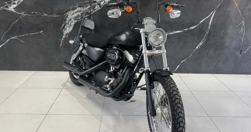 HARLEY-DAVIDSON XL 883 C 2007